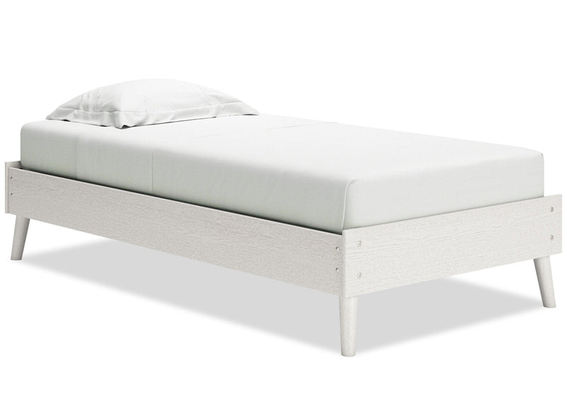Caramat Twin Platform Bed - White