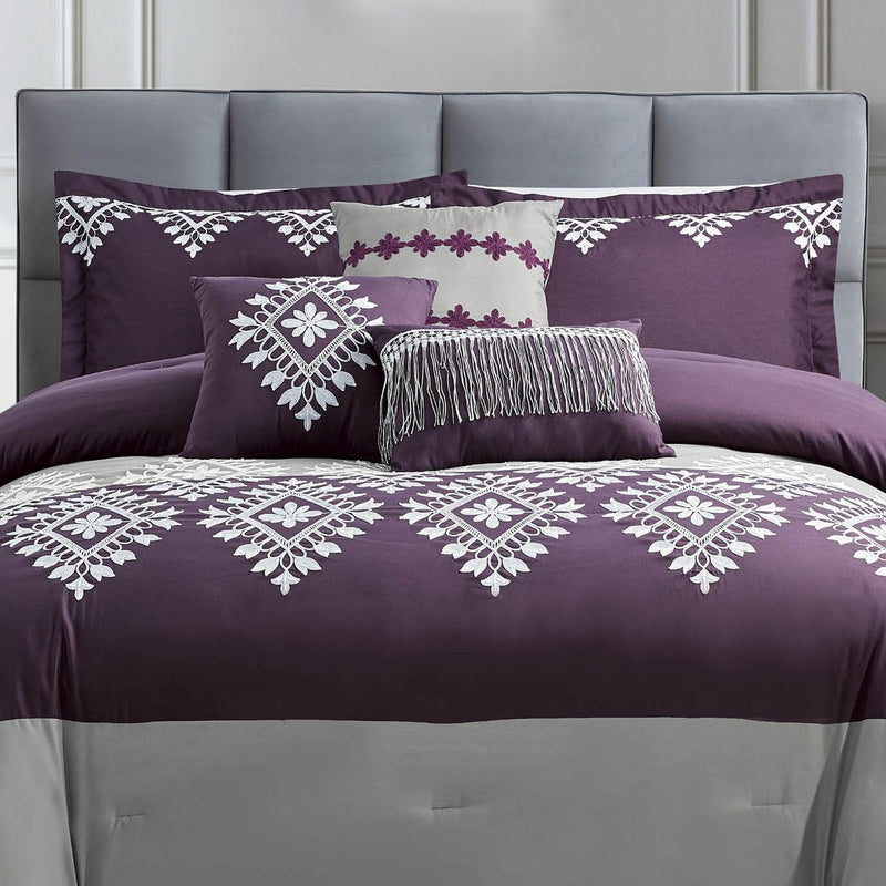 Finn 7-Piece Queen Comforter Set 