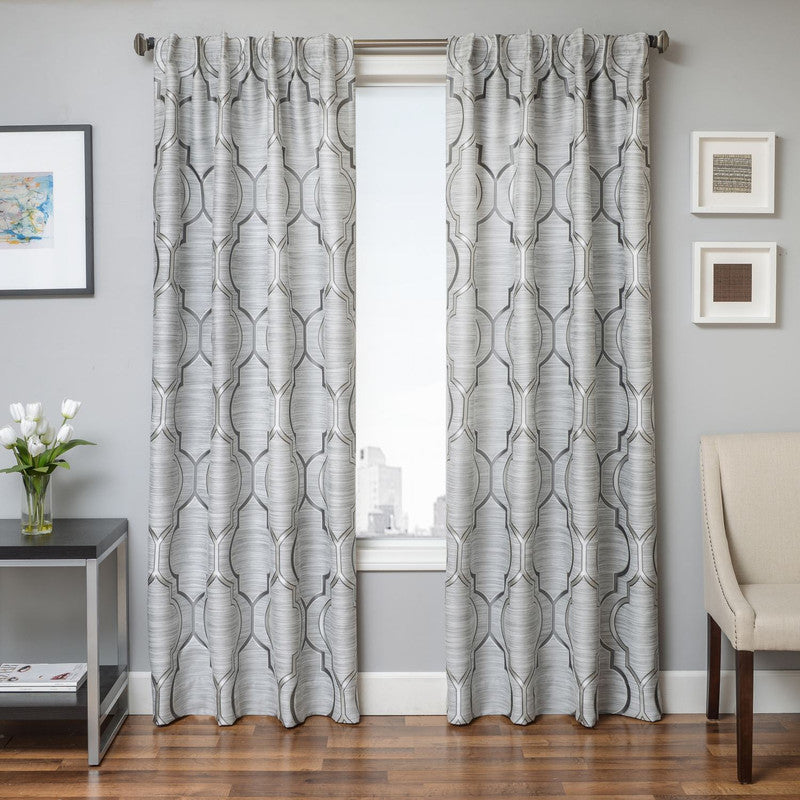 Eesha Drapery Panel (96 x 54) - Platinum