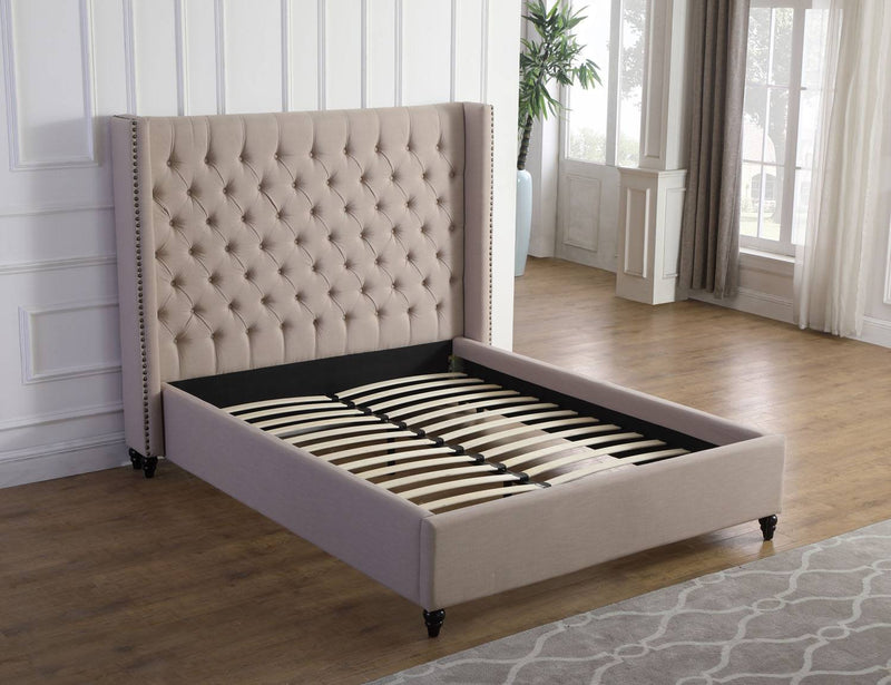 Niteroi Button Tufted Queen Platform Bed - Beige