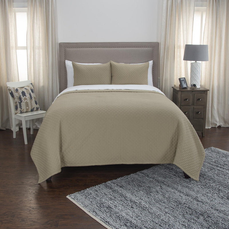 Chaibasa King Quilt Taupe Furniture.ca