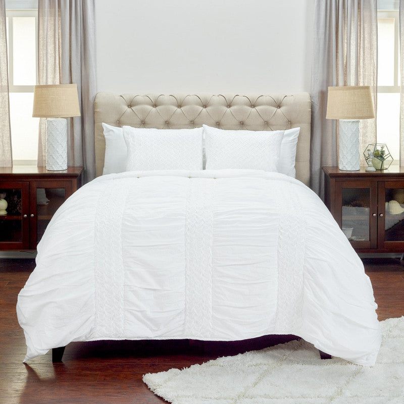 Faridkot King Quilt White Furniture.ca